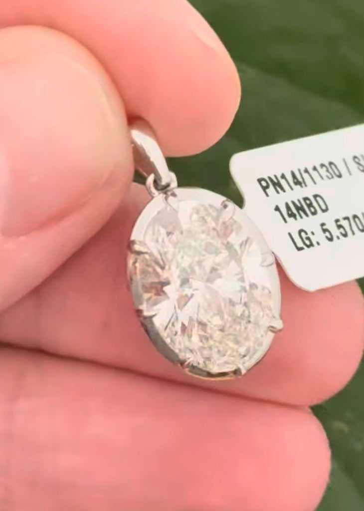 White gold 5.57ct oval lab diamond pendant