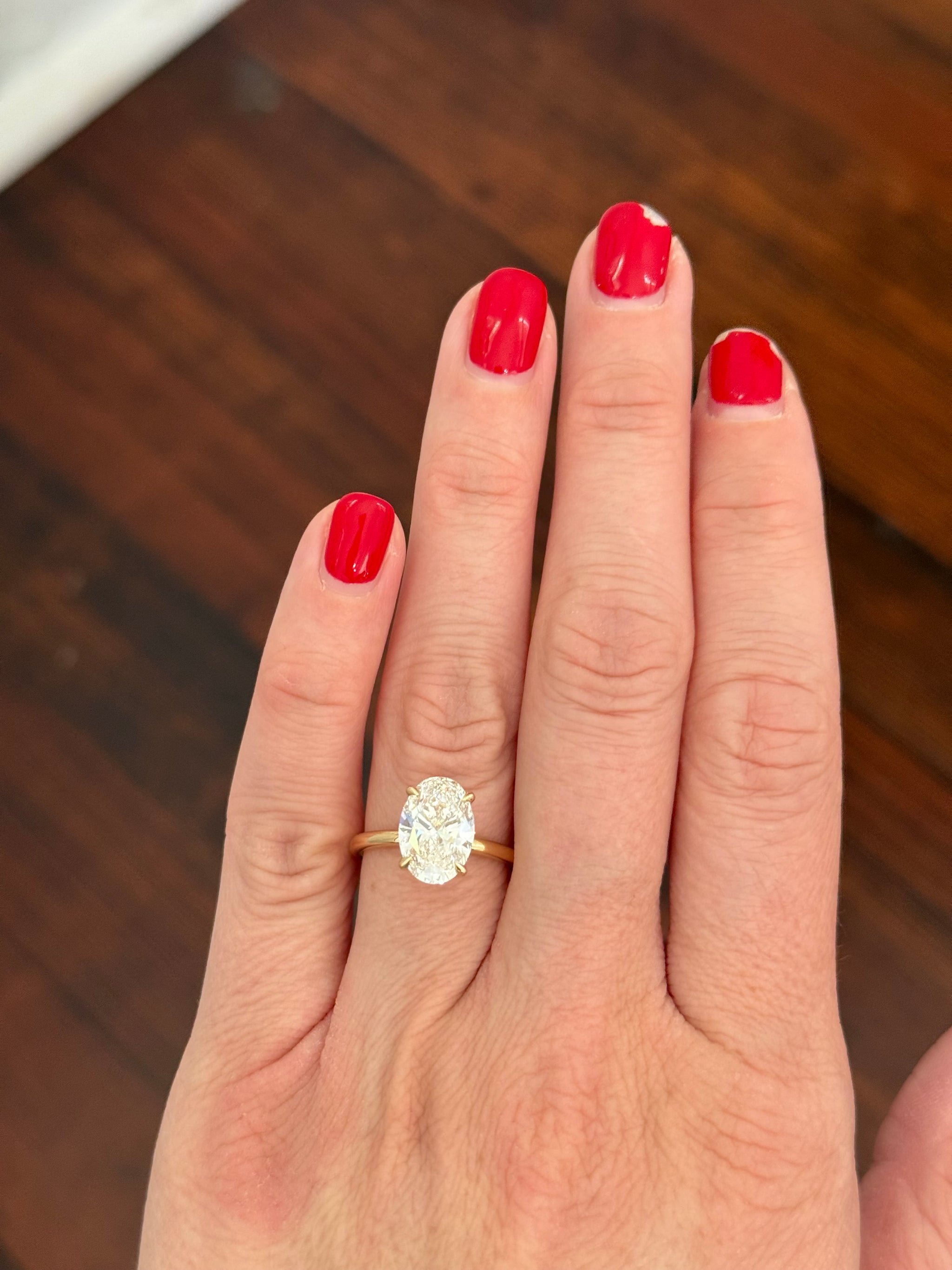 Yellow gold IGI certified oval lab diamond ring