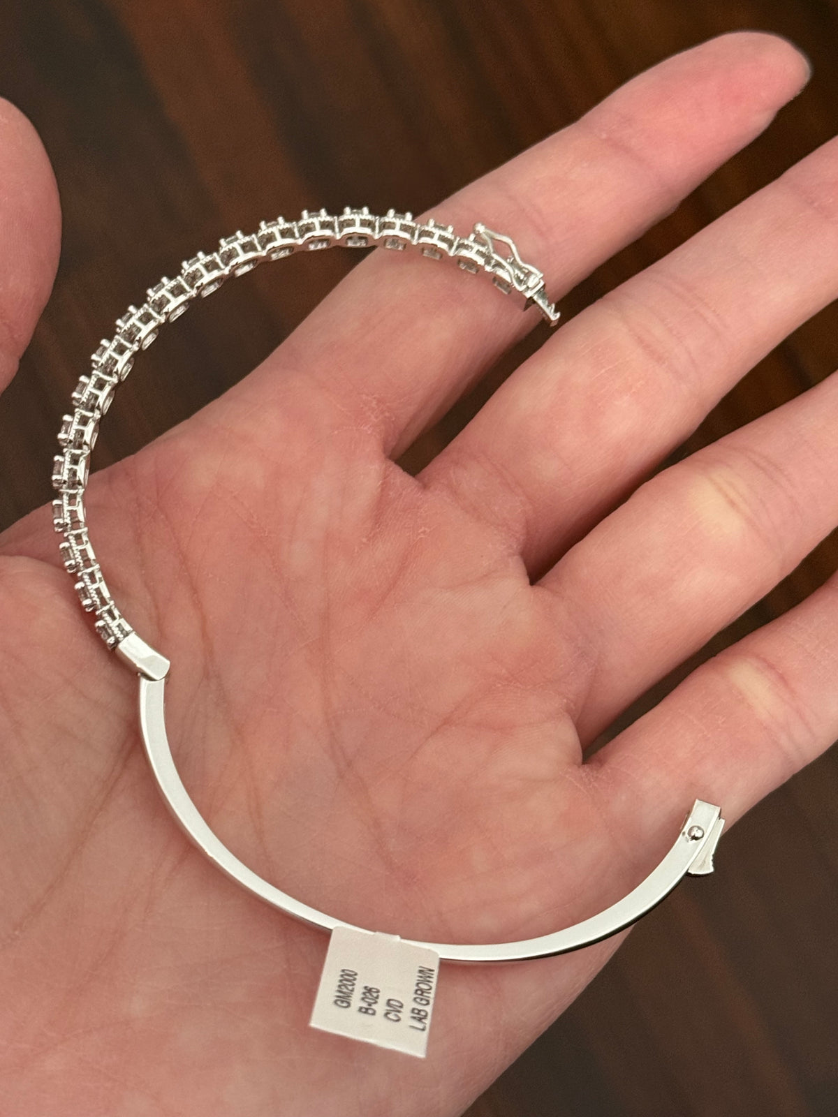 White gold 1.24ct lab diamond bracelet