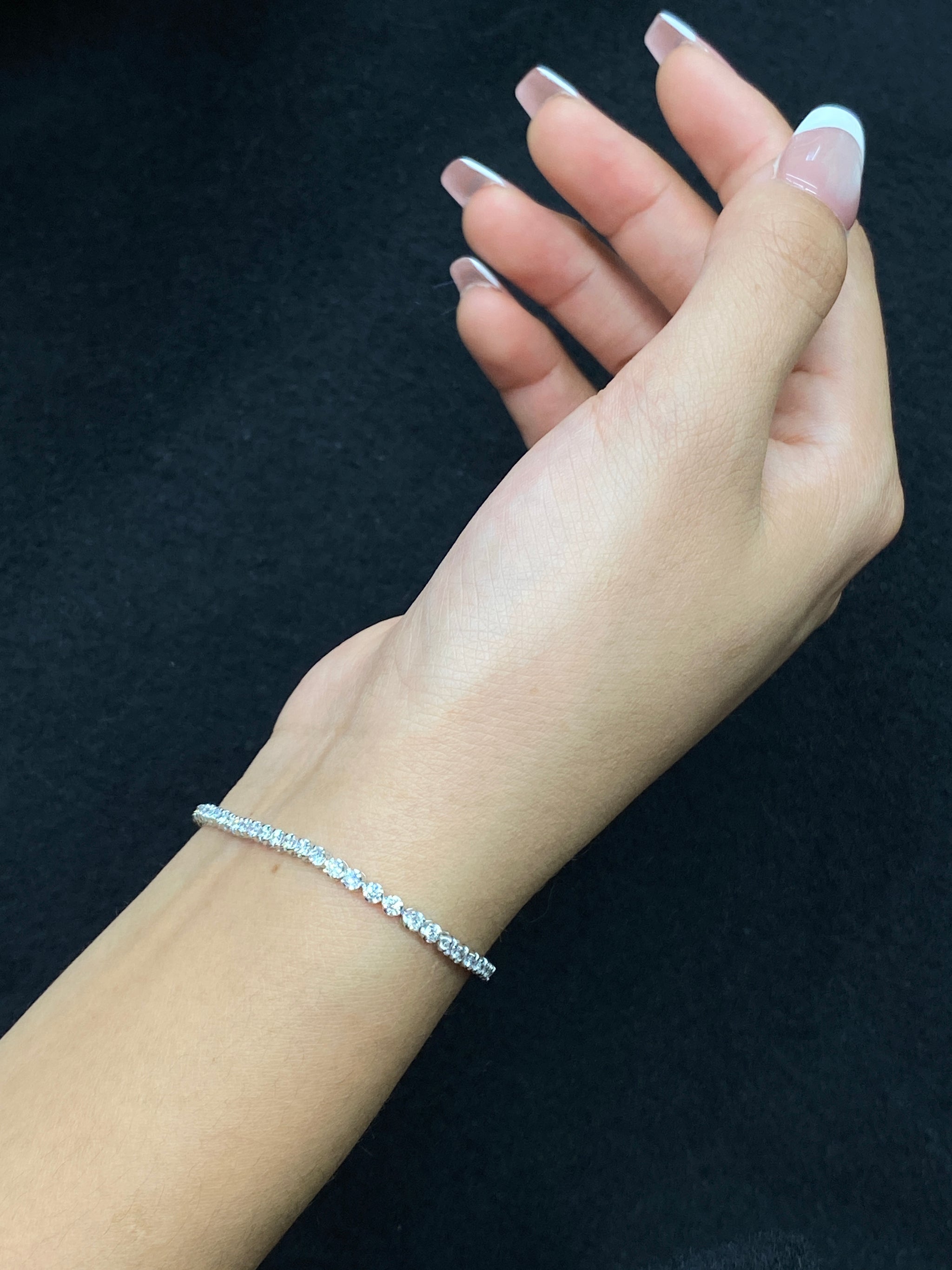 2.00CT Lab-Grown Diamond Sterling Silver 7 inches Tennis Bracelet