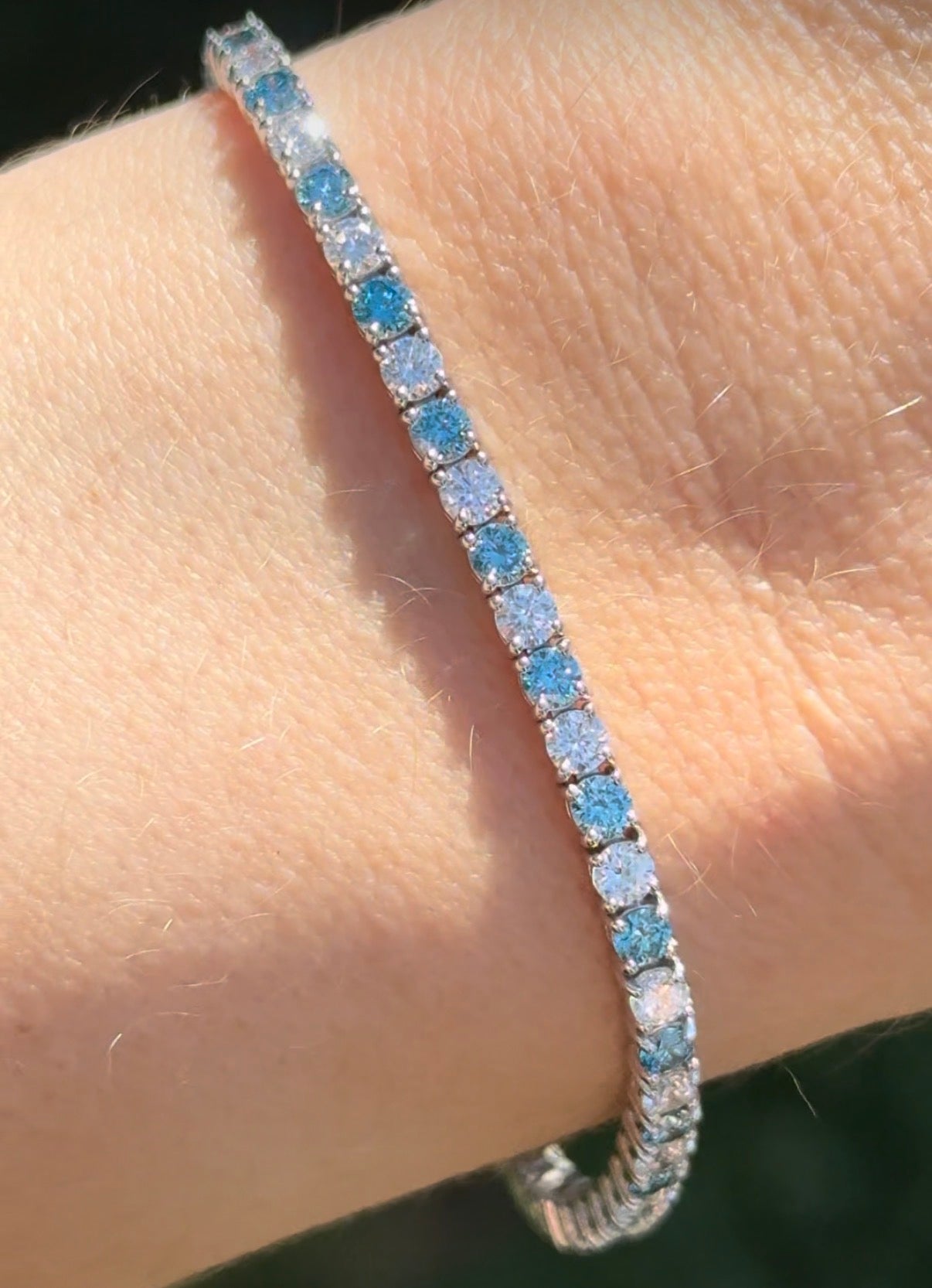 4 prong white gold 4.9ct blue and white lab diamond tennis bracelet