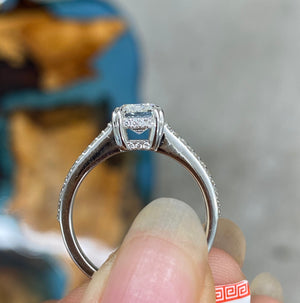 EMERALD CUT 18k White Gold ENGAGEMENT RING