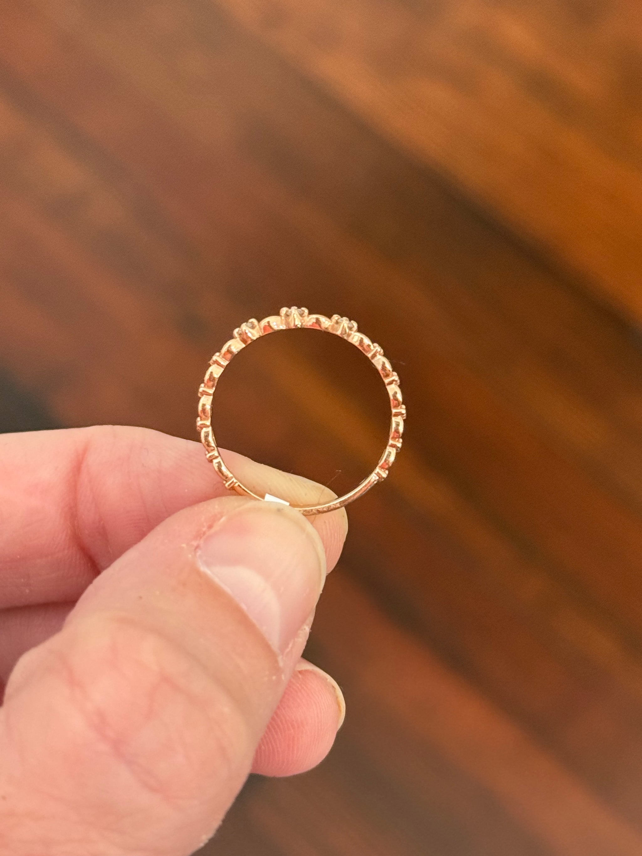 Rose gold natural diamond band