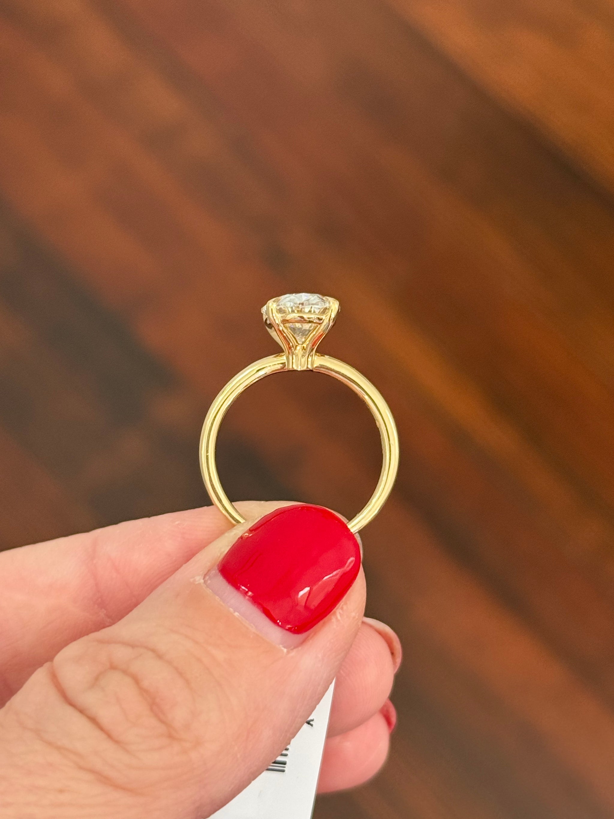 Yellow gold IGI certified oval lab diamond ring