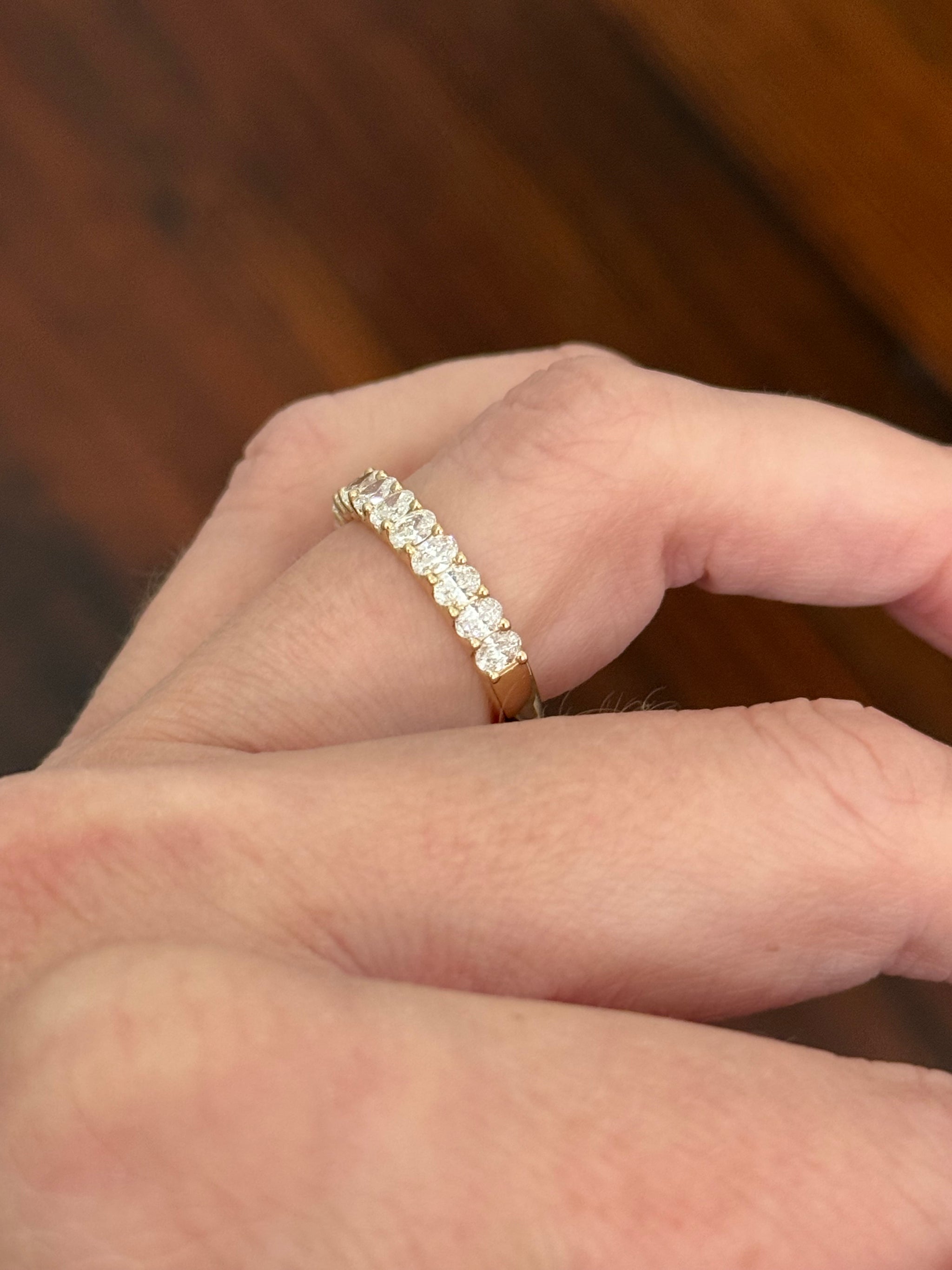 Yellow gold 1.16ct oval lab diamond band
