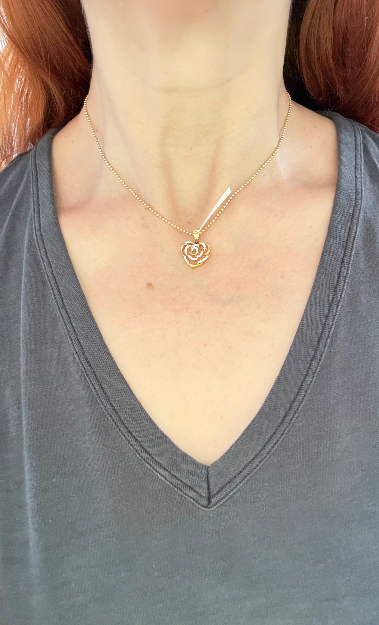 Yellow gold lab diamond heart pendant