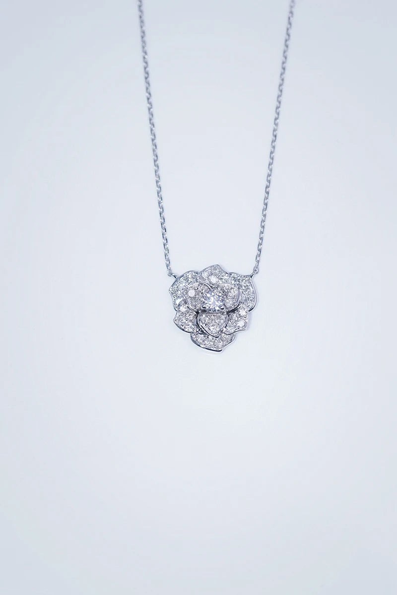 18K White Gold Real Natural Diamond Pendant Necklace for Women