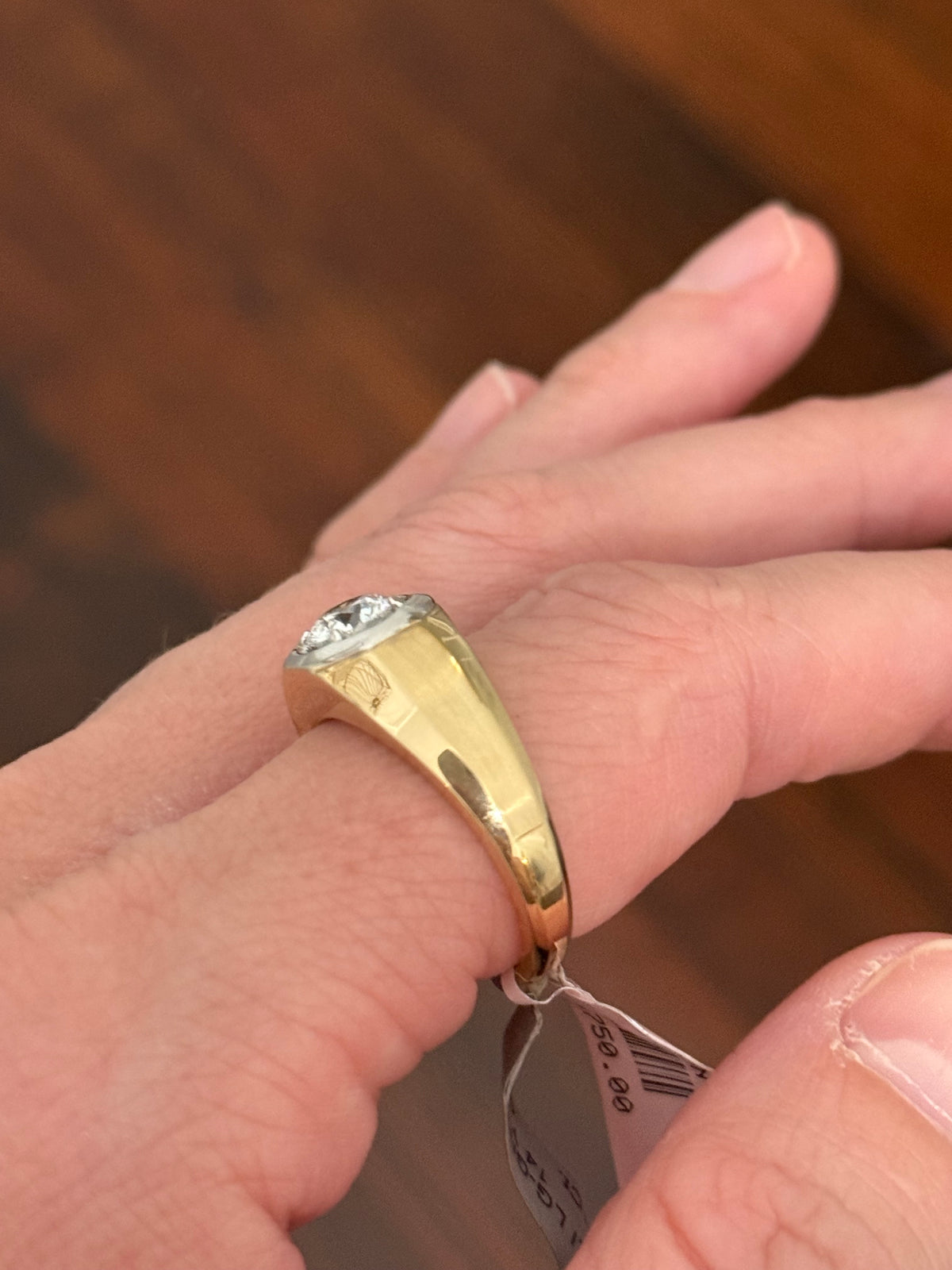 Men’s yellow and white gold 1ct lab diamond ring
