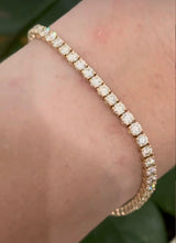 4 prong yellow gold 5.7ct natural diamond bracelet