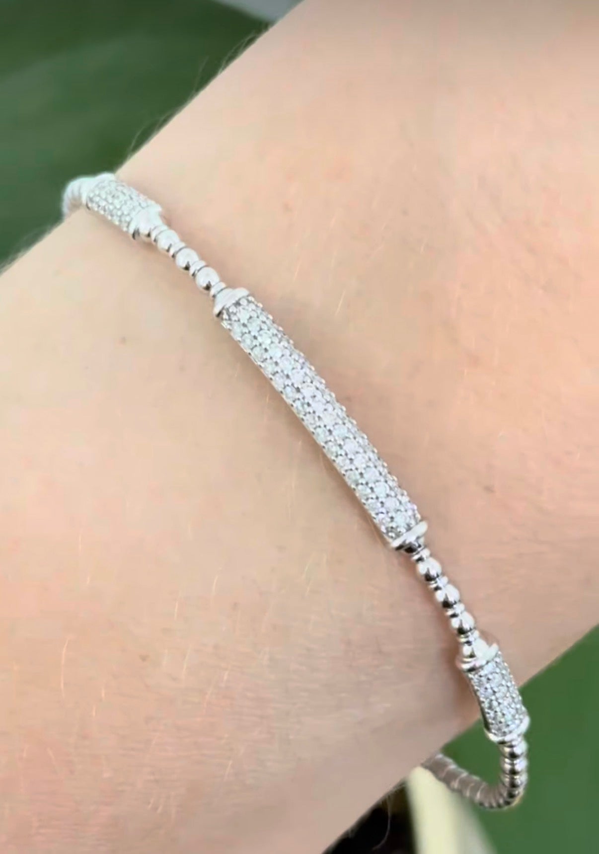 White gold 0.535cts natural diamond flex bracelet