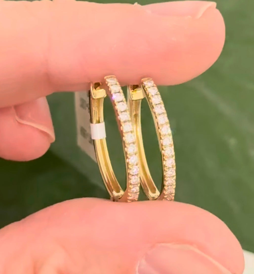 Yellow gold 0.32ct lab diamond oval hoop earrings