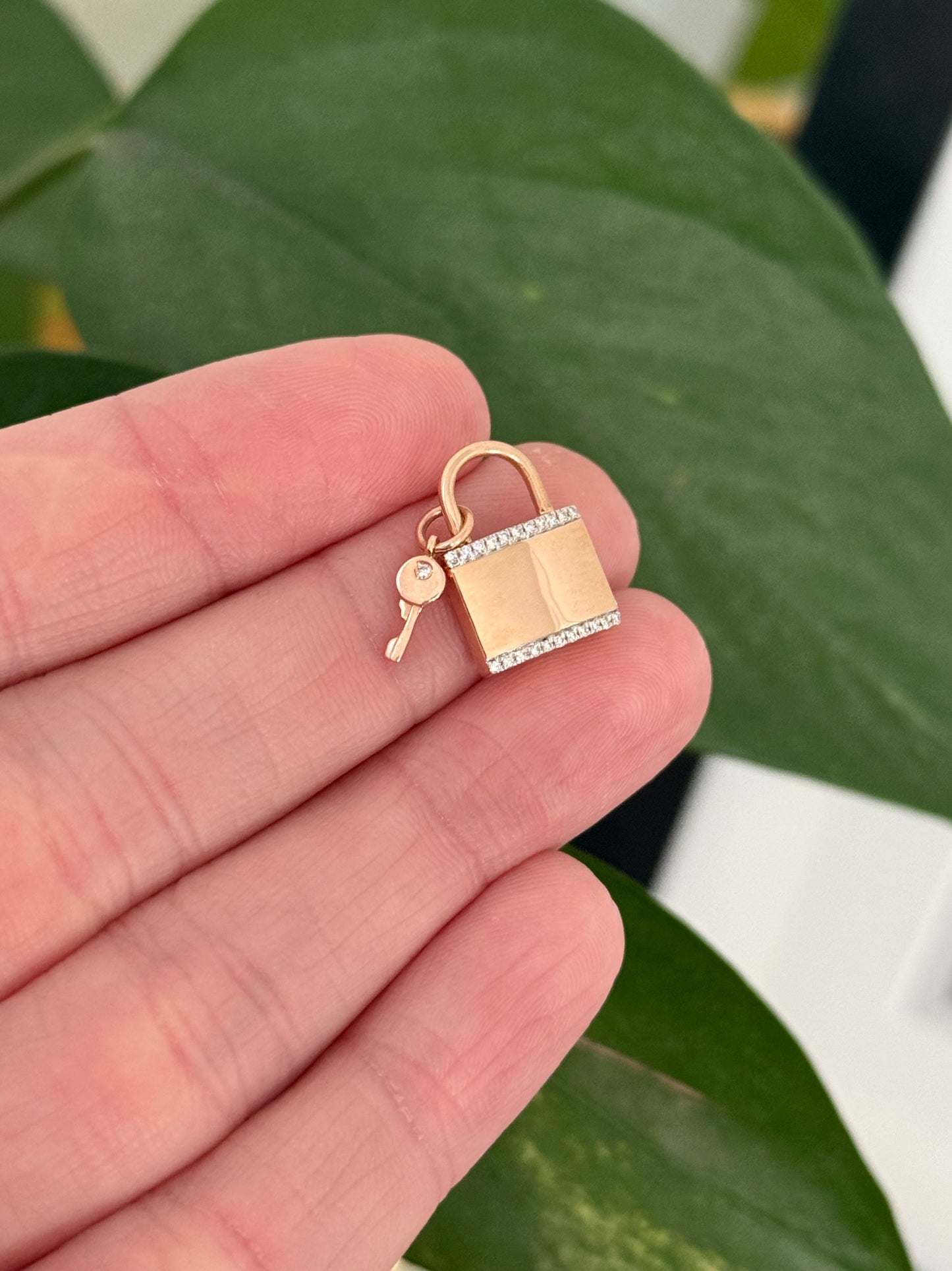 Rose gold natural diamond lock and key pendant