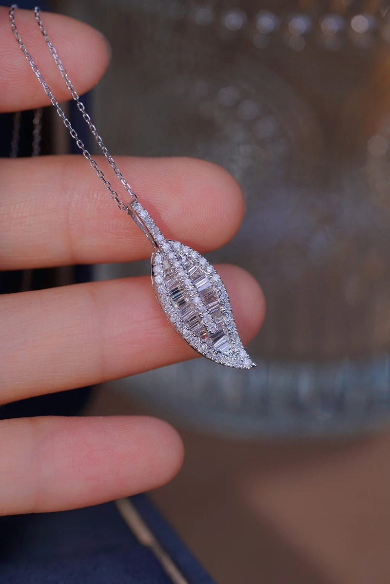 18K White Gold Real Natural Diamond Pendant Necklace for Women