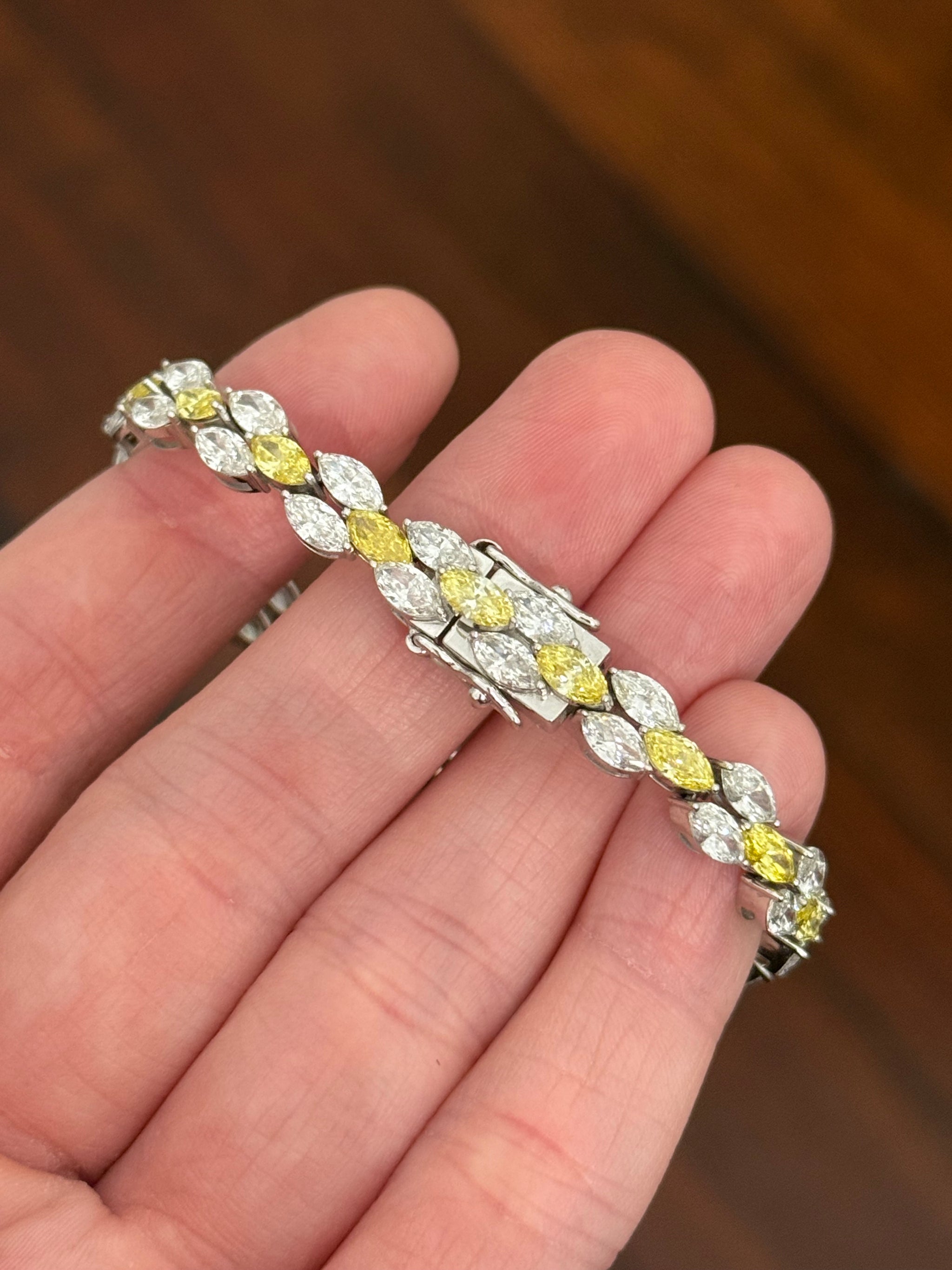 White gold 12.11ct marquise yellow and white lab diamond bracelet