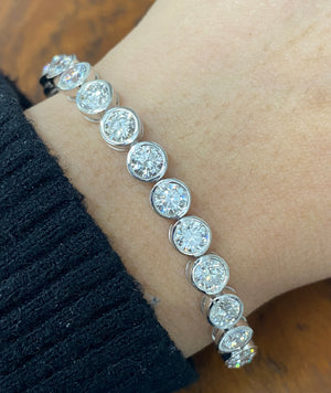 11.15CT 7 inches White Gold Tennis Bracelet Bezel