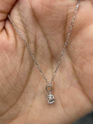 0.66 CT LAB NECKLACE