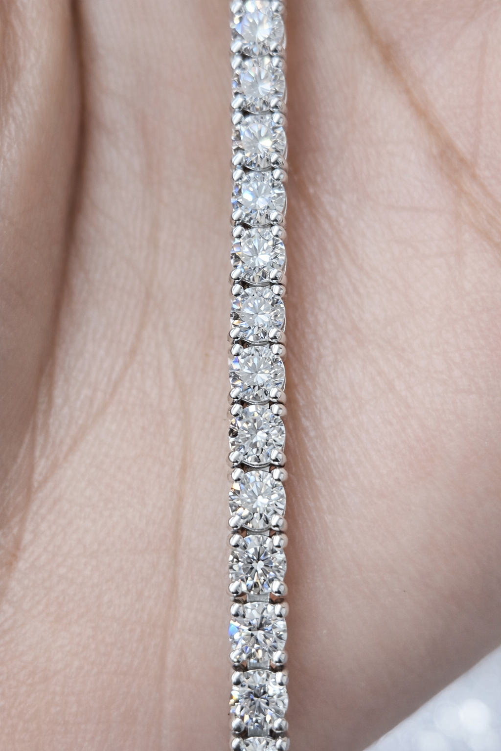 5.31ct White Gold 7" Lab Diamond Tennis Bracelet