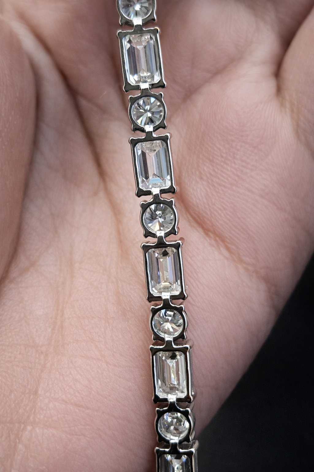 17.94ct Emerald & Round White Gold 7" Lab Diamond Bracelet
