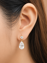 IGI Yellow Gold Pear Shaped Lab Diamond Dangle Earring
