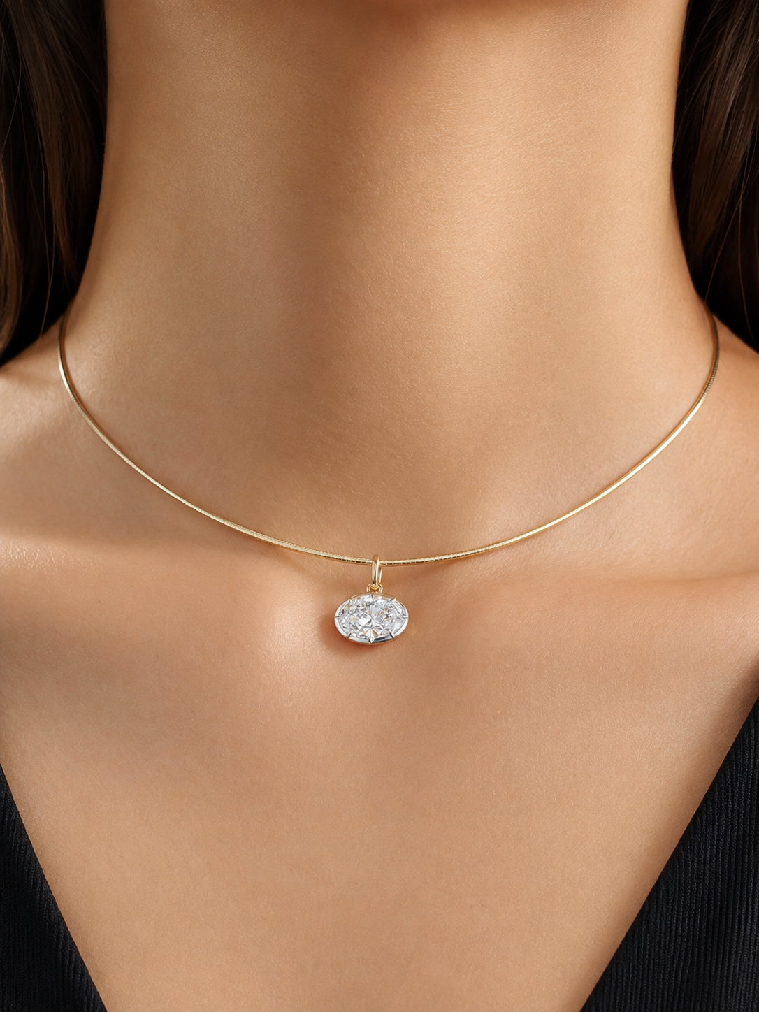 IGI 2.07ct Yellow gold Oval Georgian Style Pendant