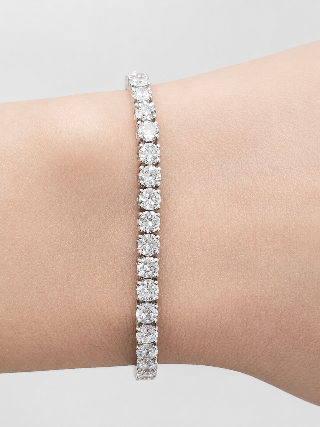 7Cttw Light Weight Round Lab Diamond 7" Tennis Bracelet