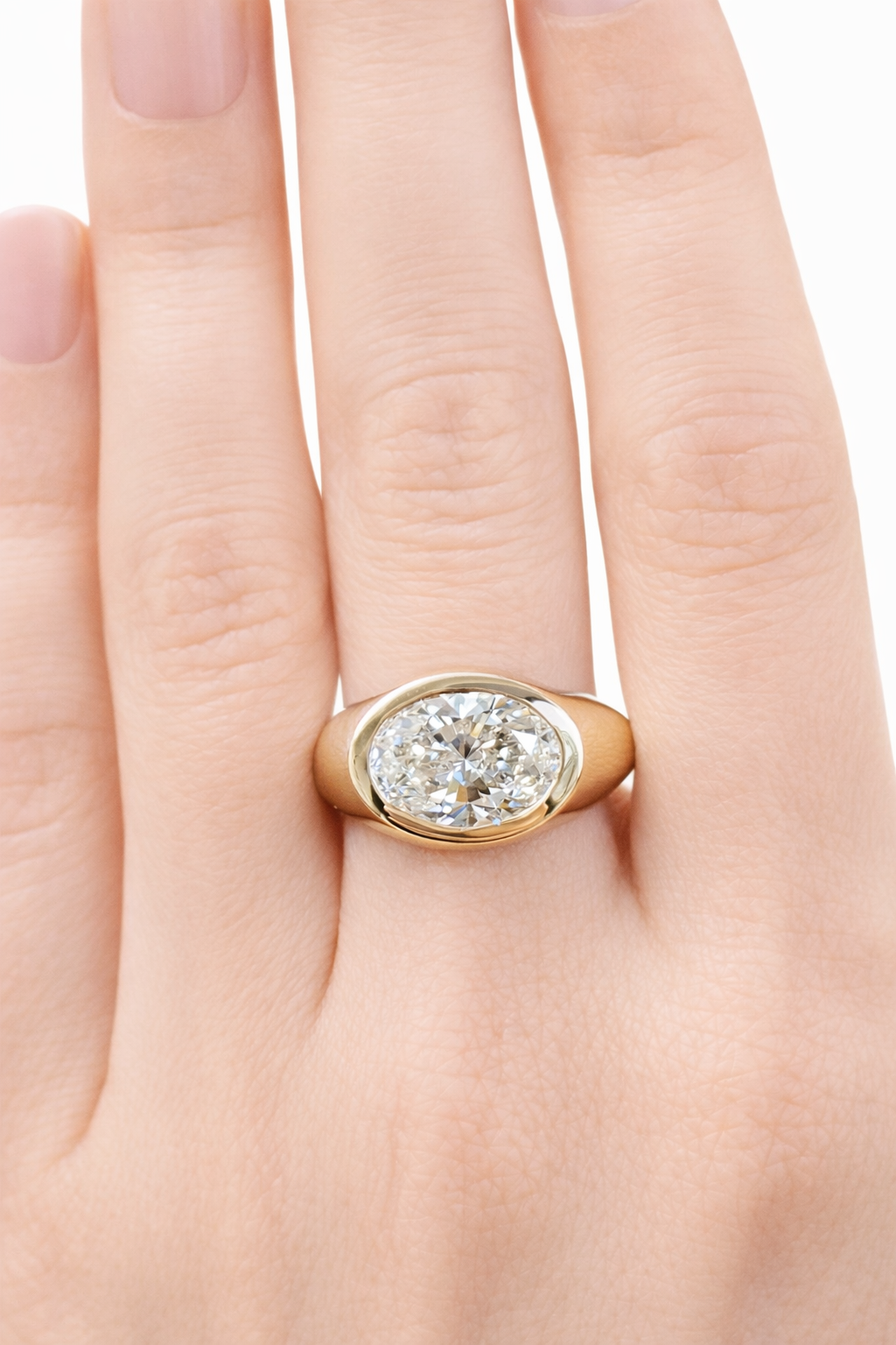 2.51cttw Oval Bezel Ring in Yellow Gold
