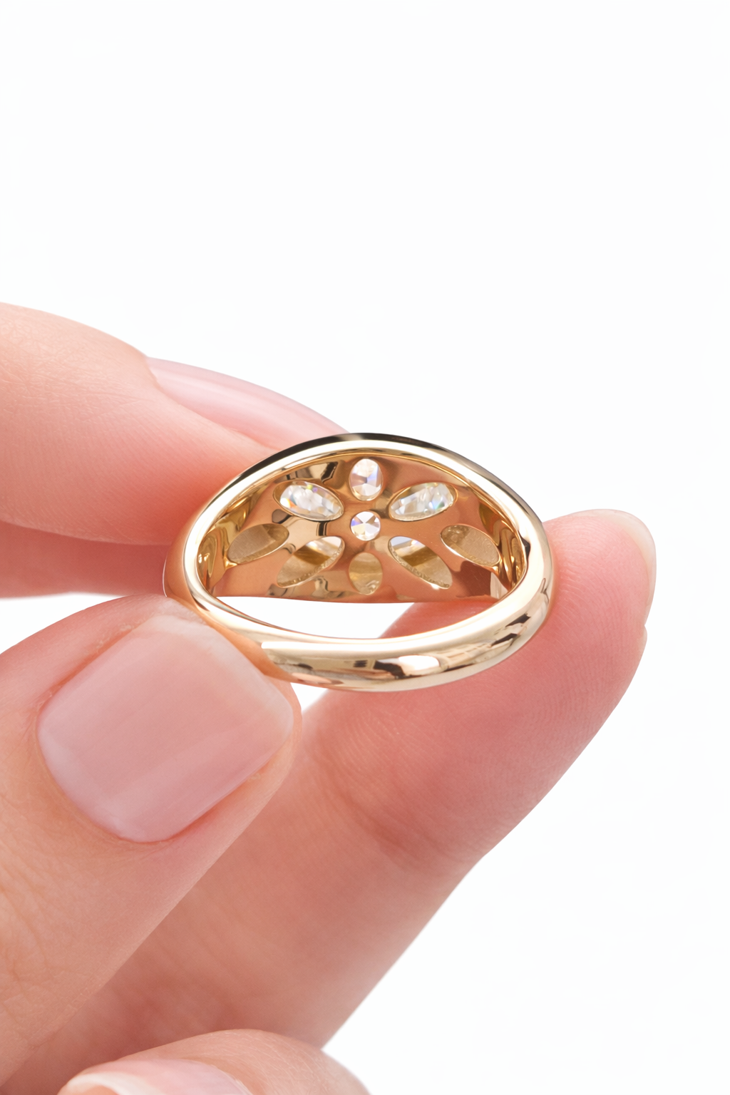 2.51cttw Oval Bezel Ring in Yellow Gold