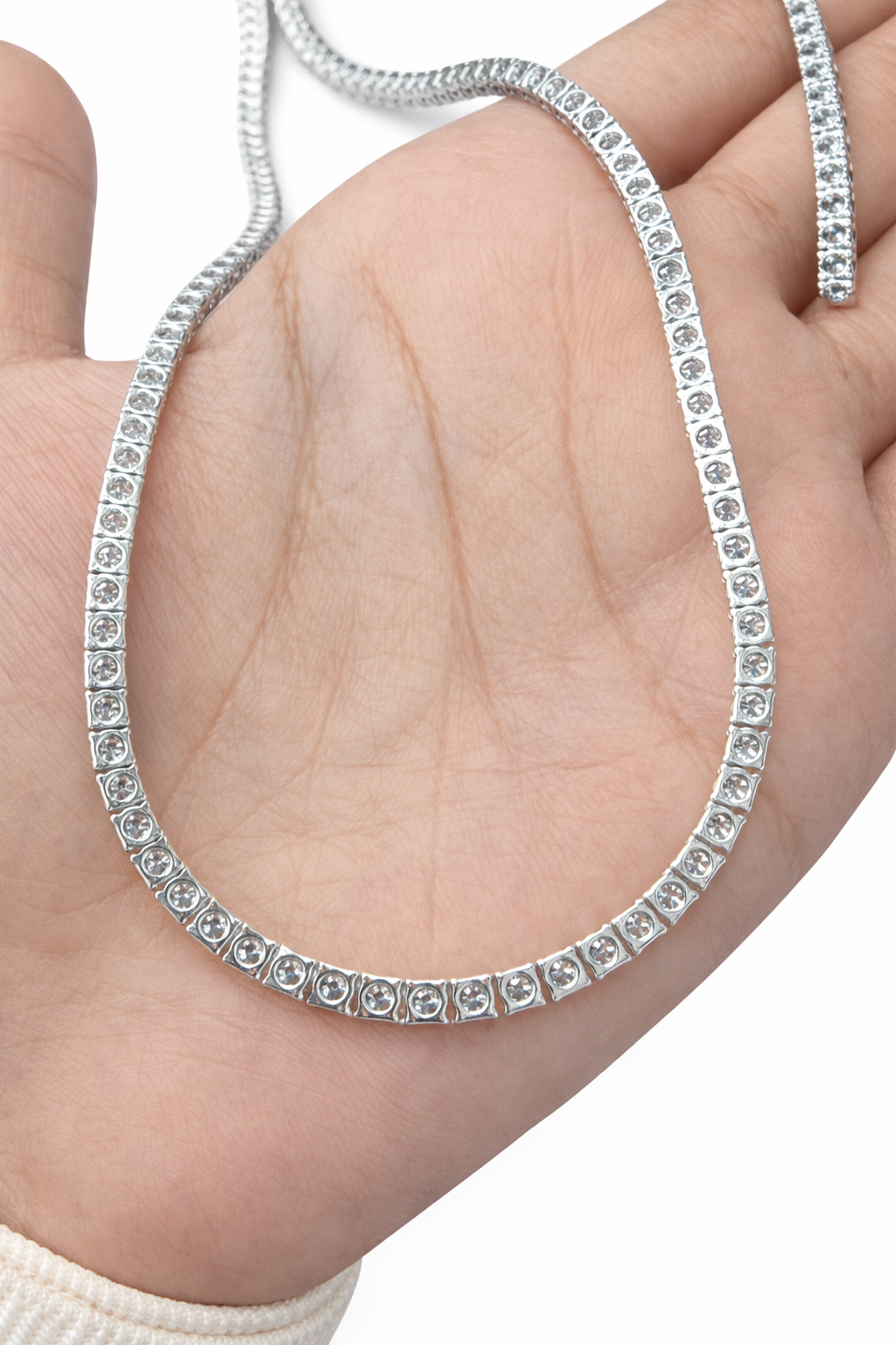 IGI Certified 10.11ct Lab Diamond 17" Tennis Necklace In White Gold