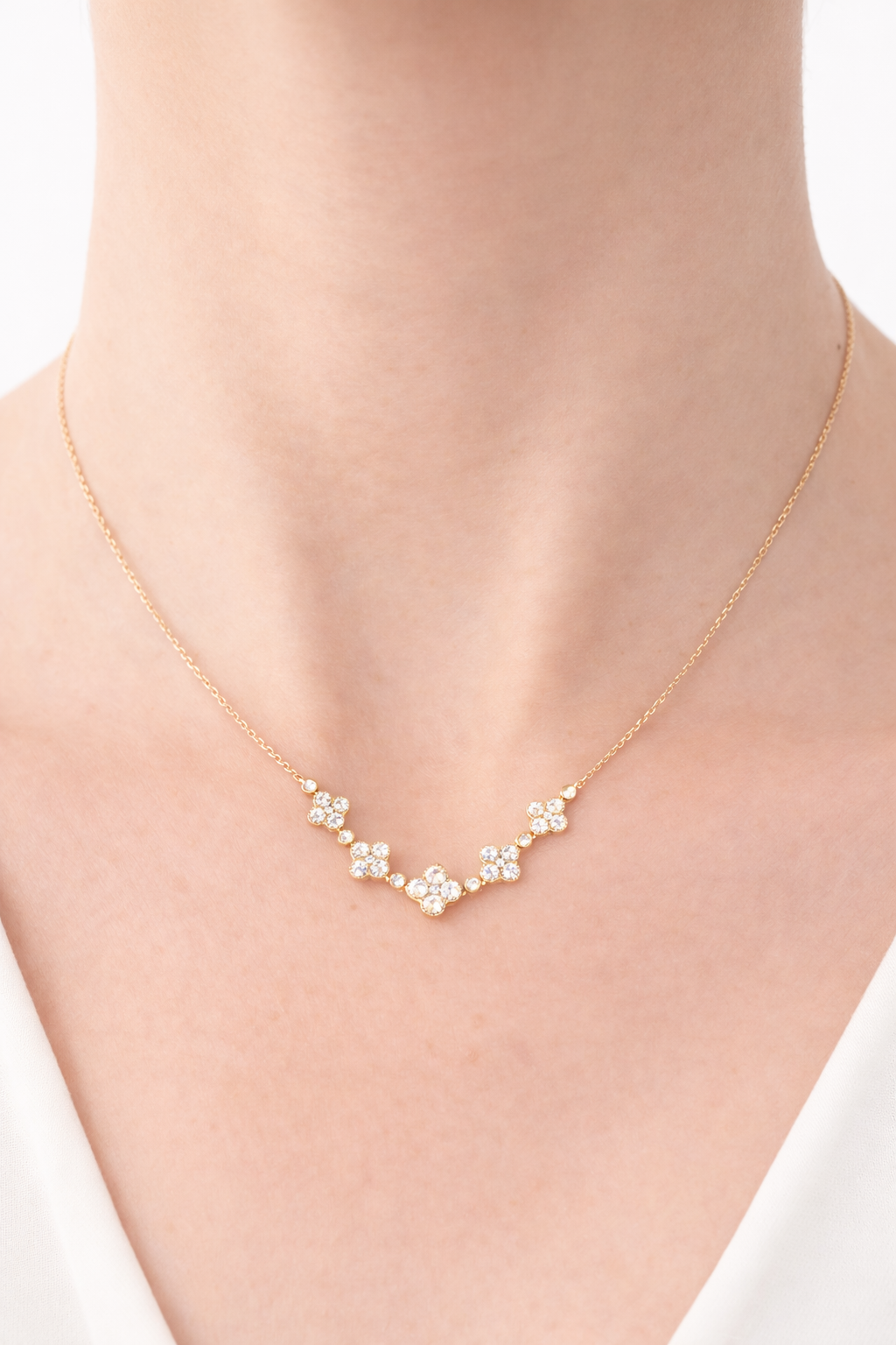 Yellow Gold Lab DIamond Clover Pendant