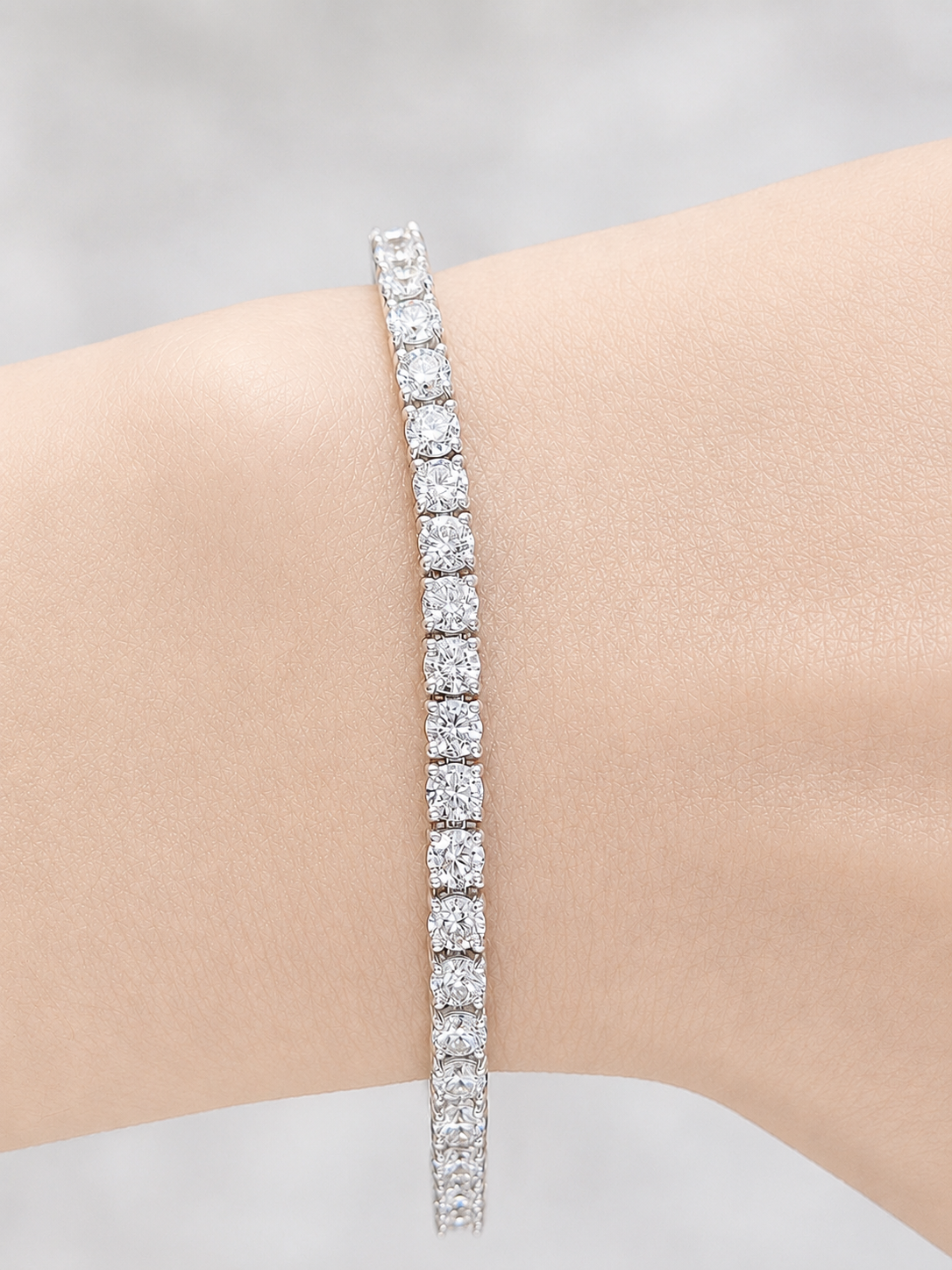 5.35cttw White Gold "Stronger Link" Lab Diamond 7" Tennis Bracelet