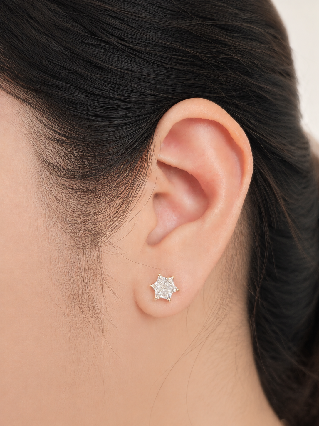 IGI 3cttw Yellow Gold Star Shaped Lab Diamond Studs