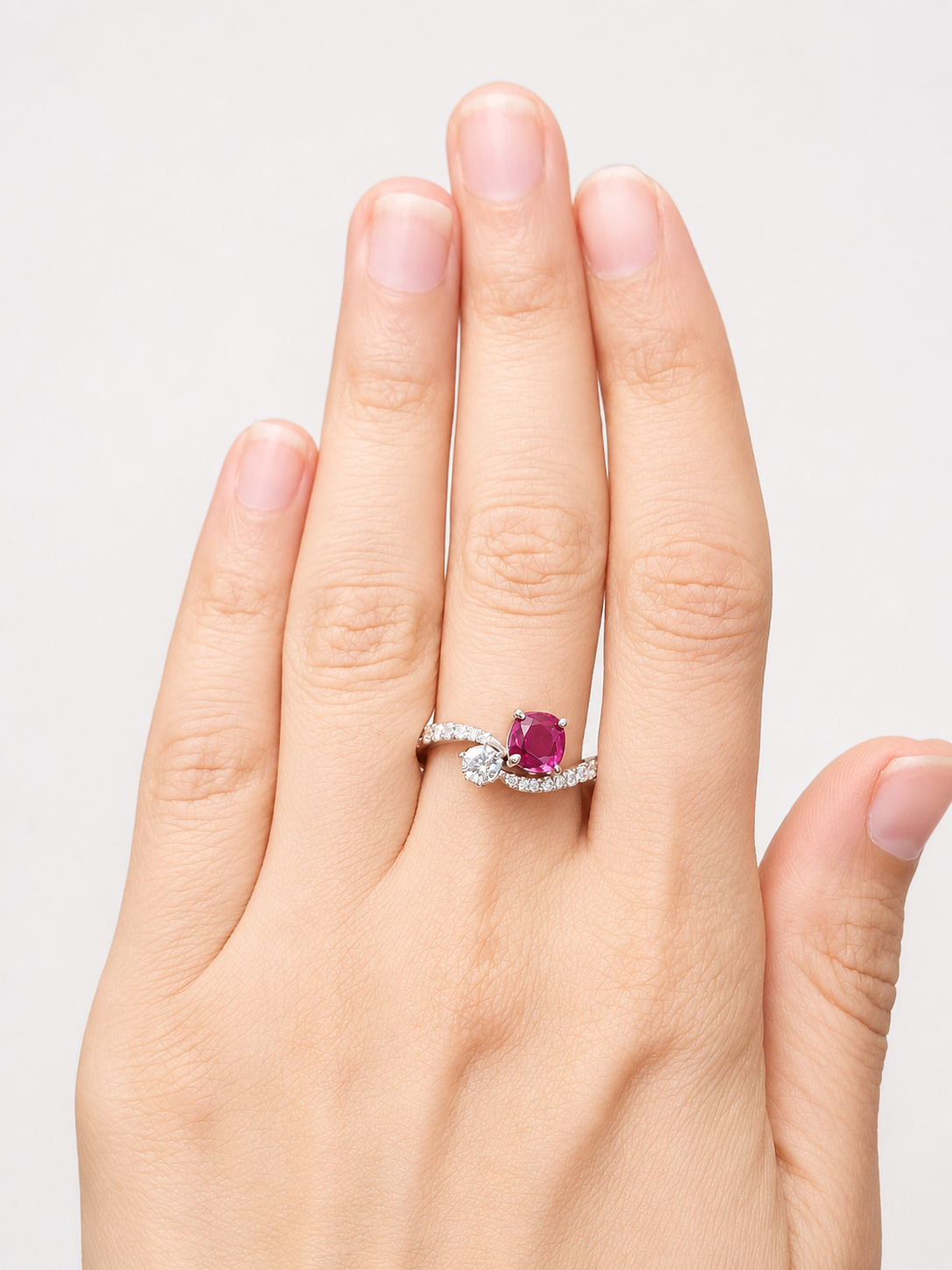 1.13ct Natural Ruby & Diamond Platinum Ring