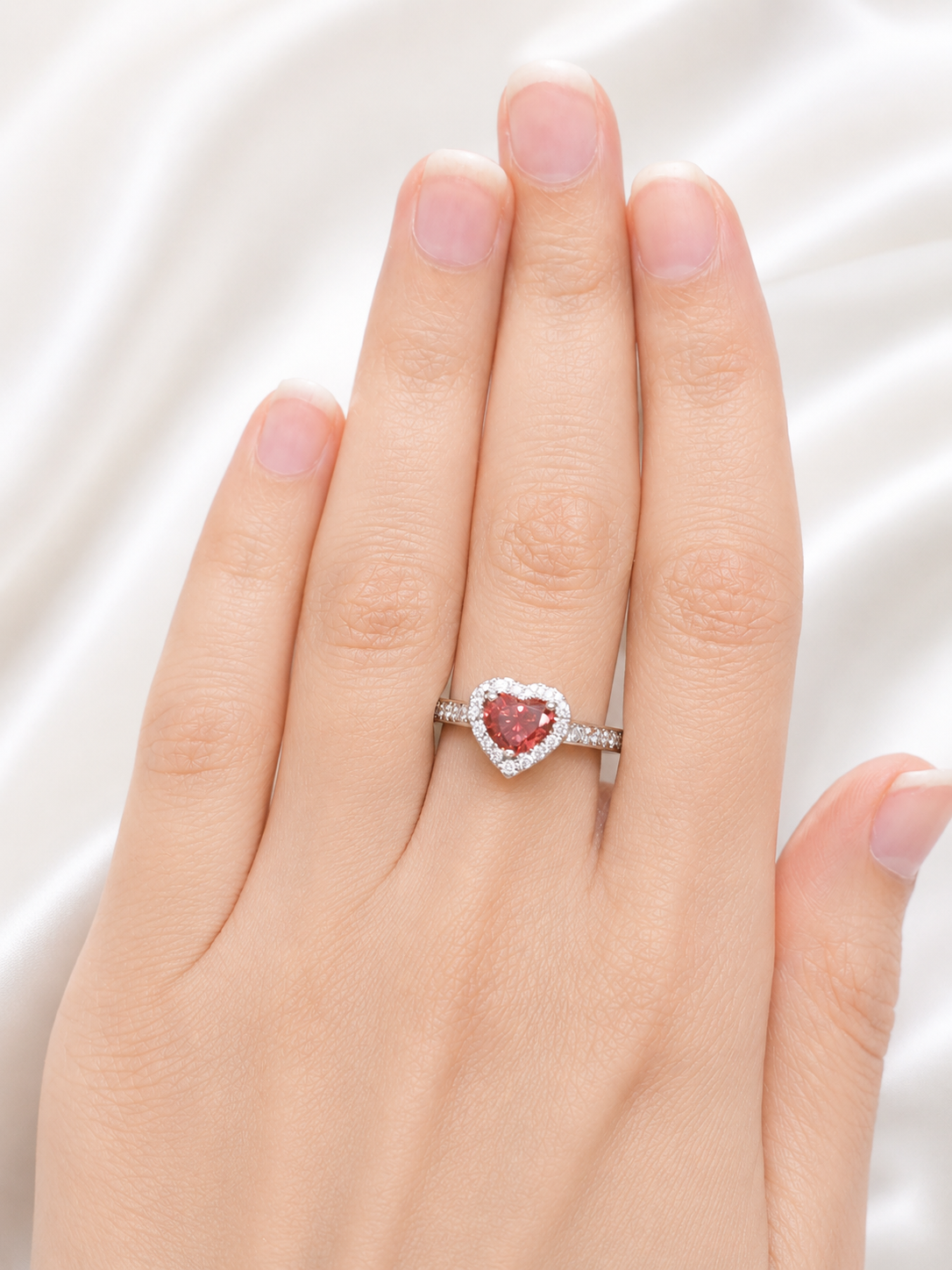 1.47ct White Gold Pink Heart Shape Lab Diamond Ring