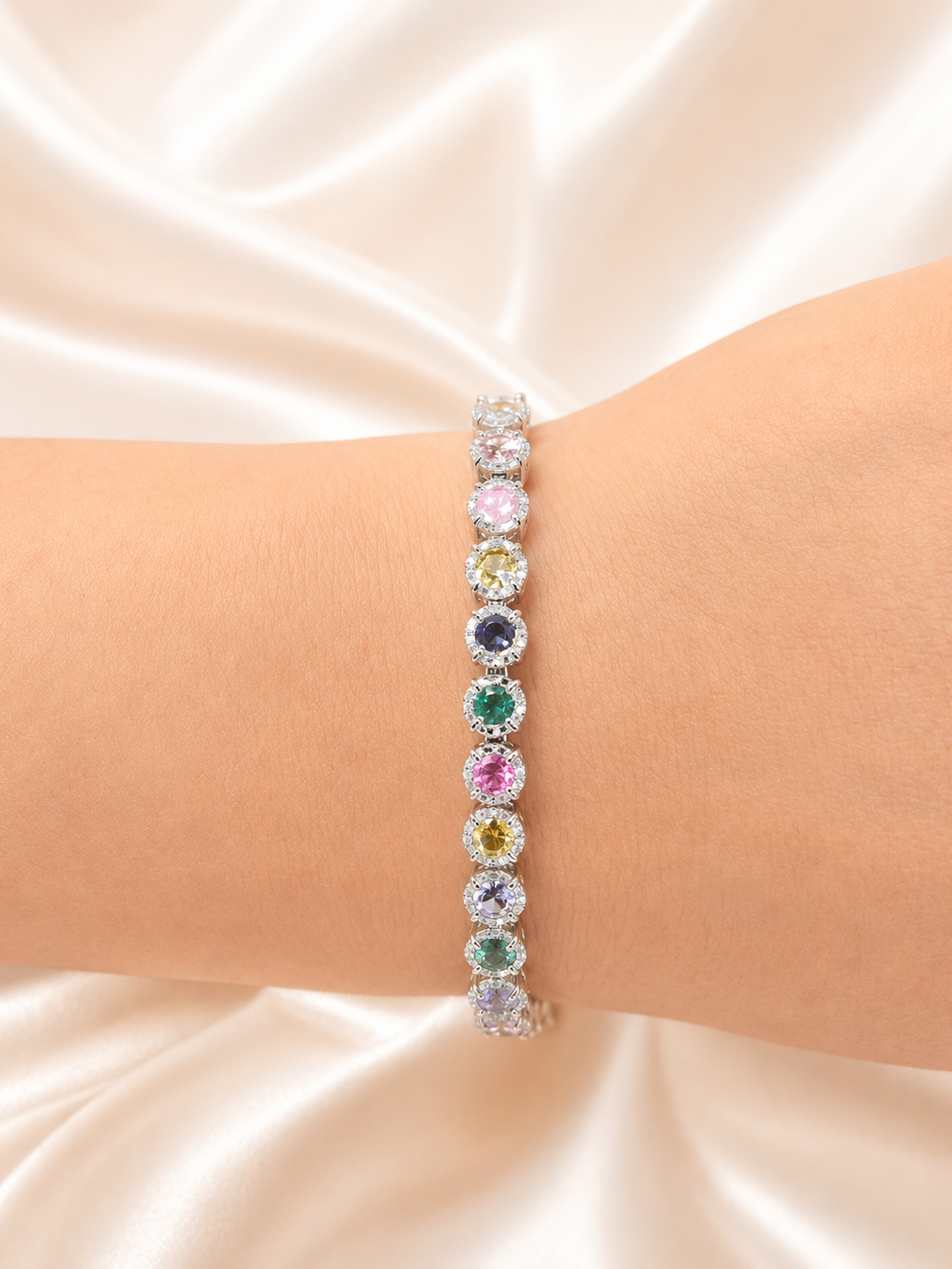 15.82cttw Rose cut Multi-colored Round Lab Diamond 7.5" Bracelet