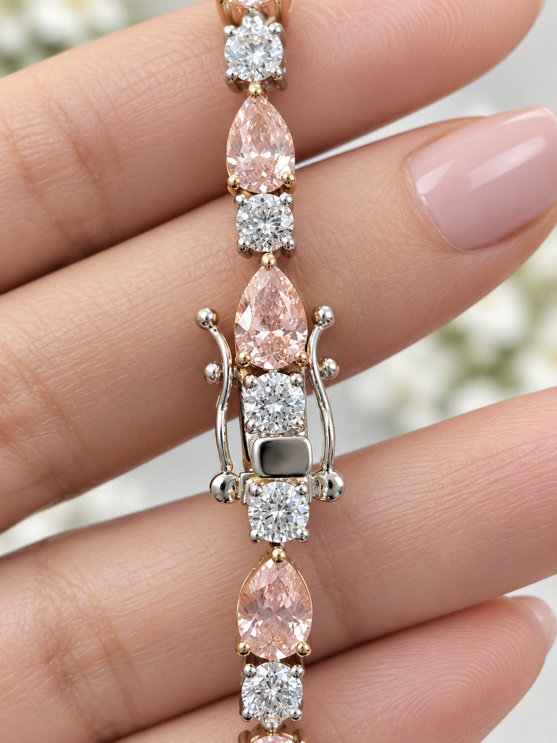Egl Certified 10.21cttw Fancy orangy Pink Pear & White Round Lab Diamond 7" Bracelet