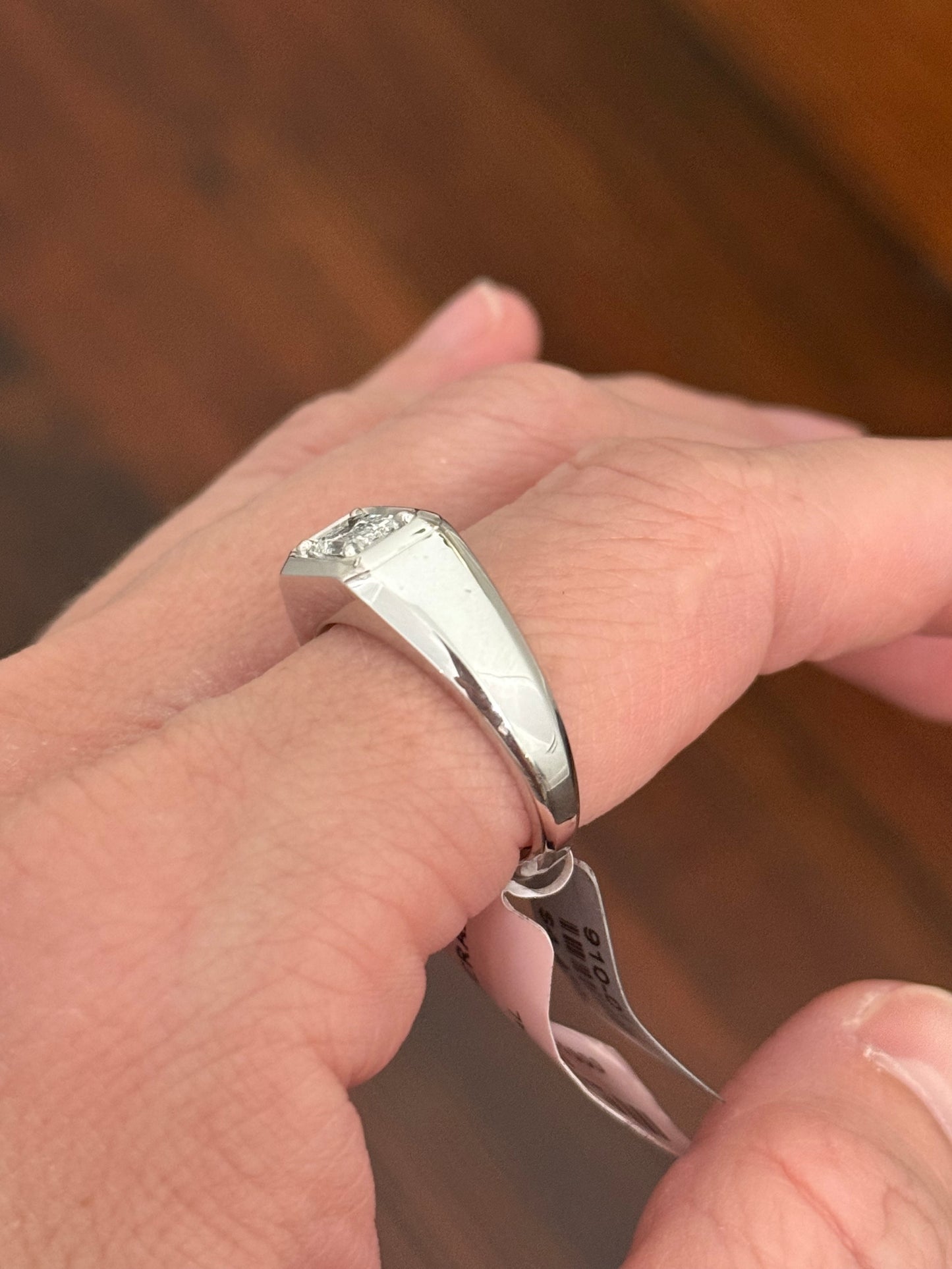Men’s white gold 1ct emerald cut lab diamond ring