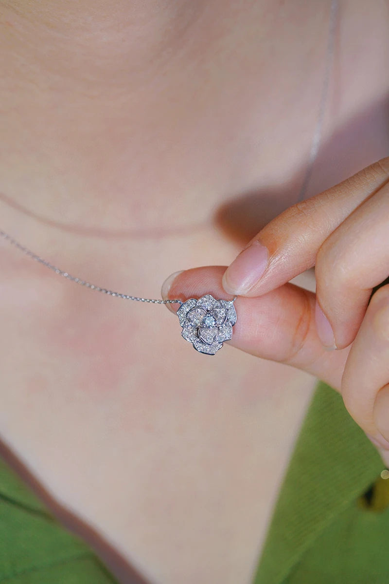 18K White Gold Real Natural Diamond Pendant Necklace for Women