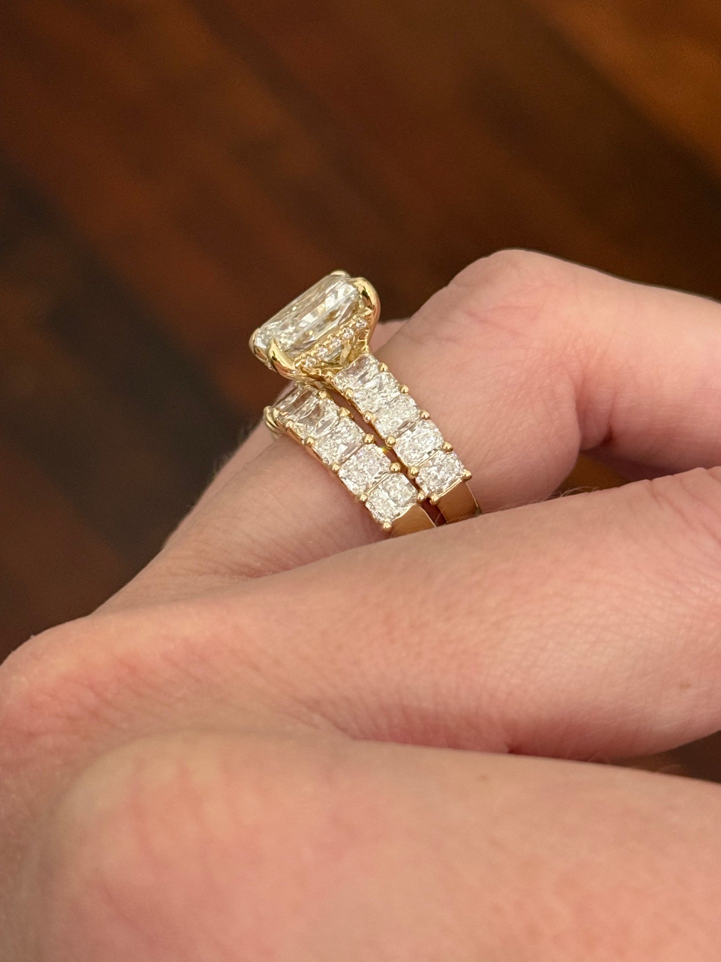 Yellow gold radiant lab diamond ring. Center stone is IGI certified and 3.01cts E VVS2