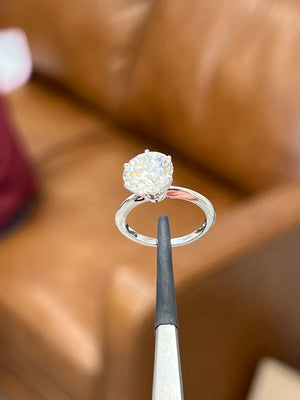 3.02CT ROUND CUT LAB ENGAGEMENT RING