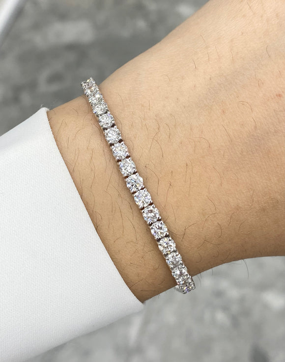7.79 CT Lab 7 inches Tennis Bracelet