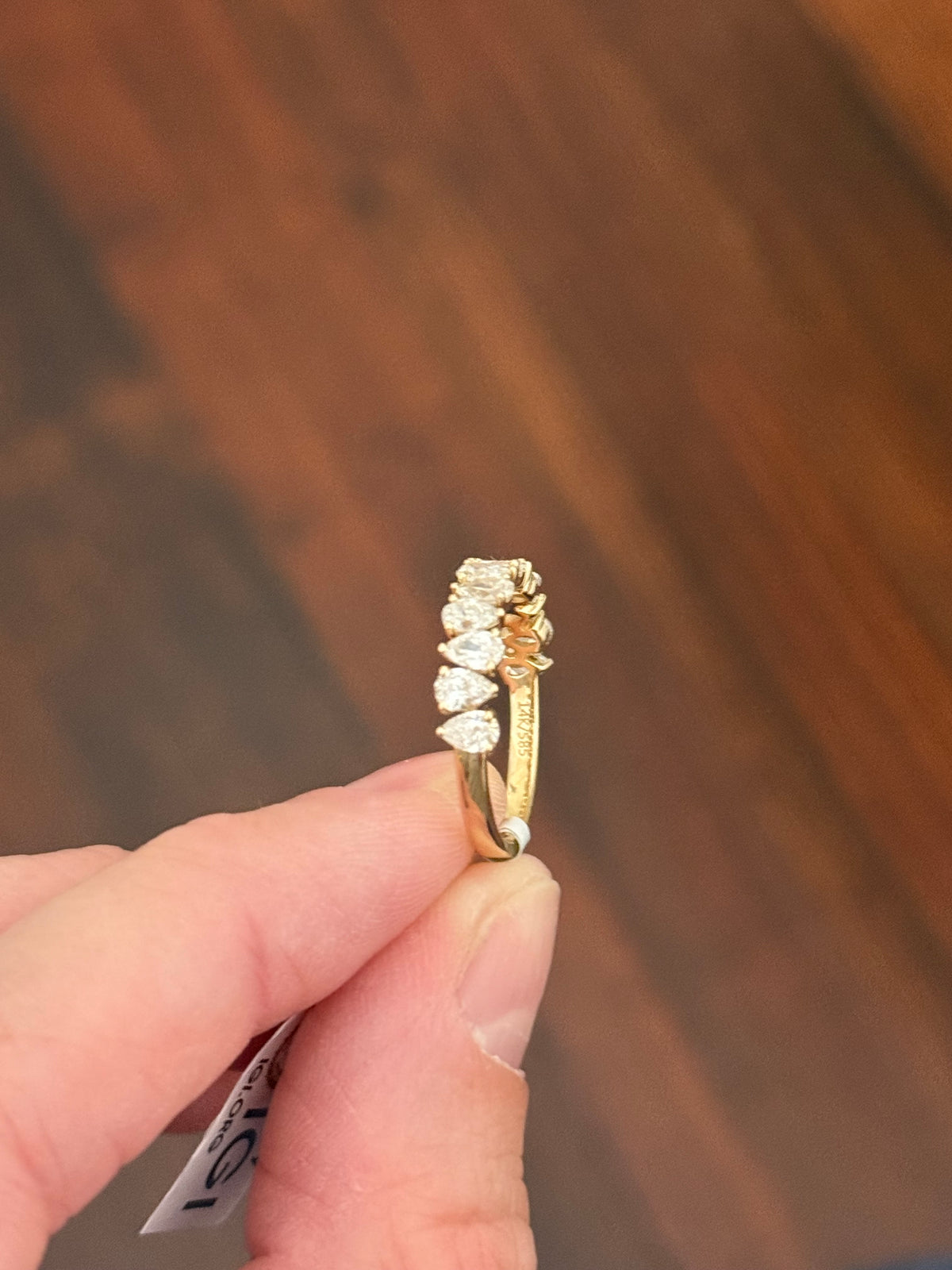 IGI certified 1.33ct pear shaped lab diamond band