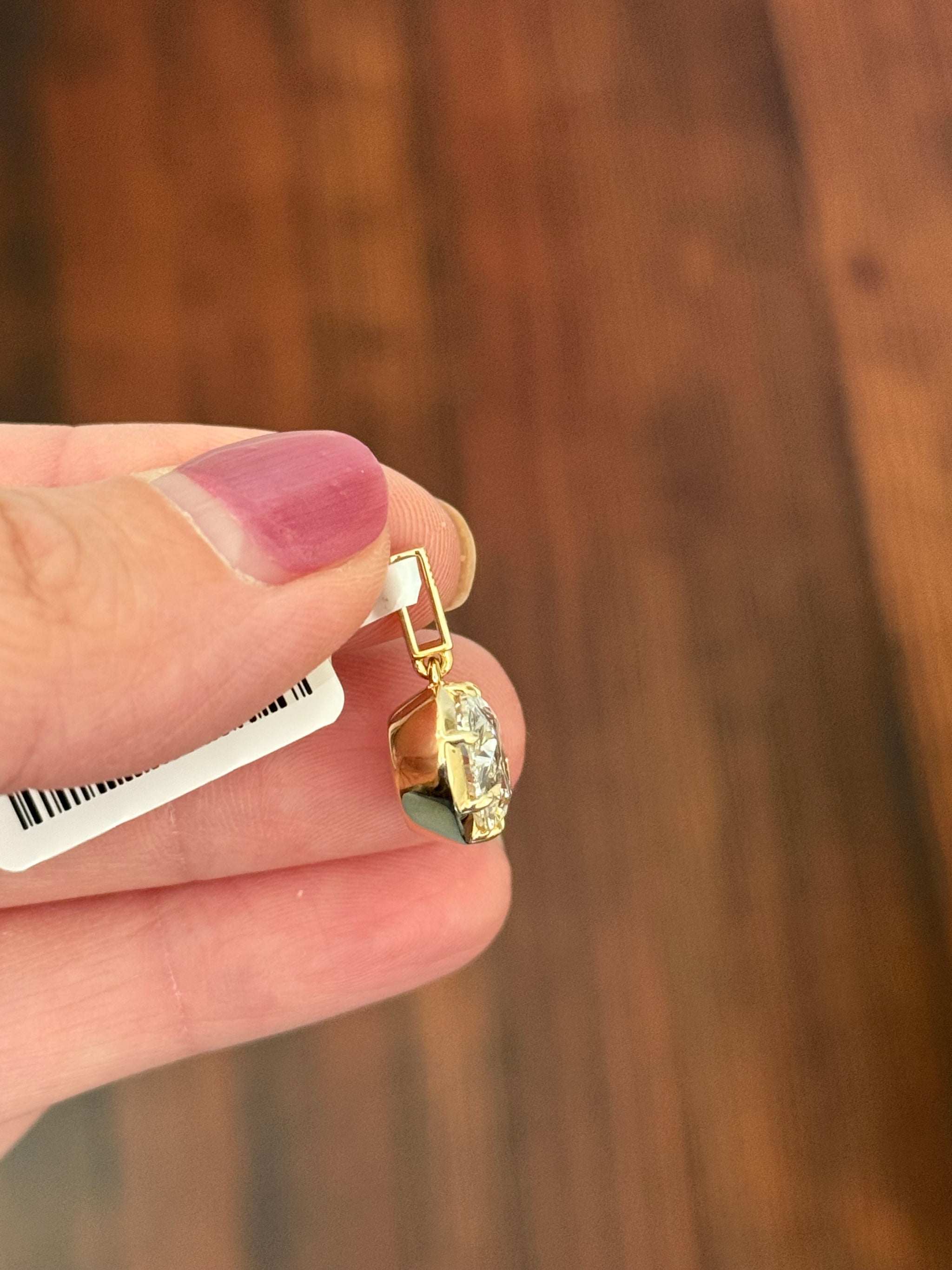 Yellow gold 5.09ct oval lab diamond. Includes IDT Certificate