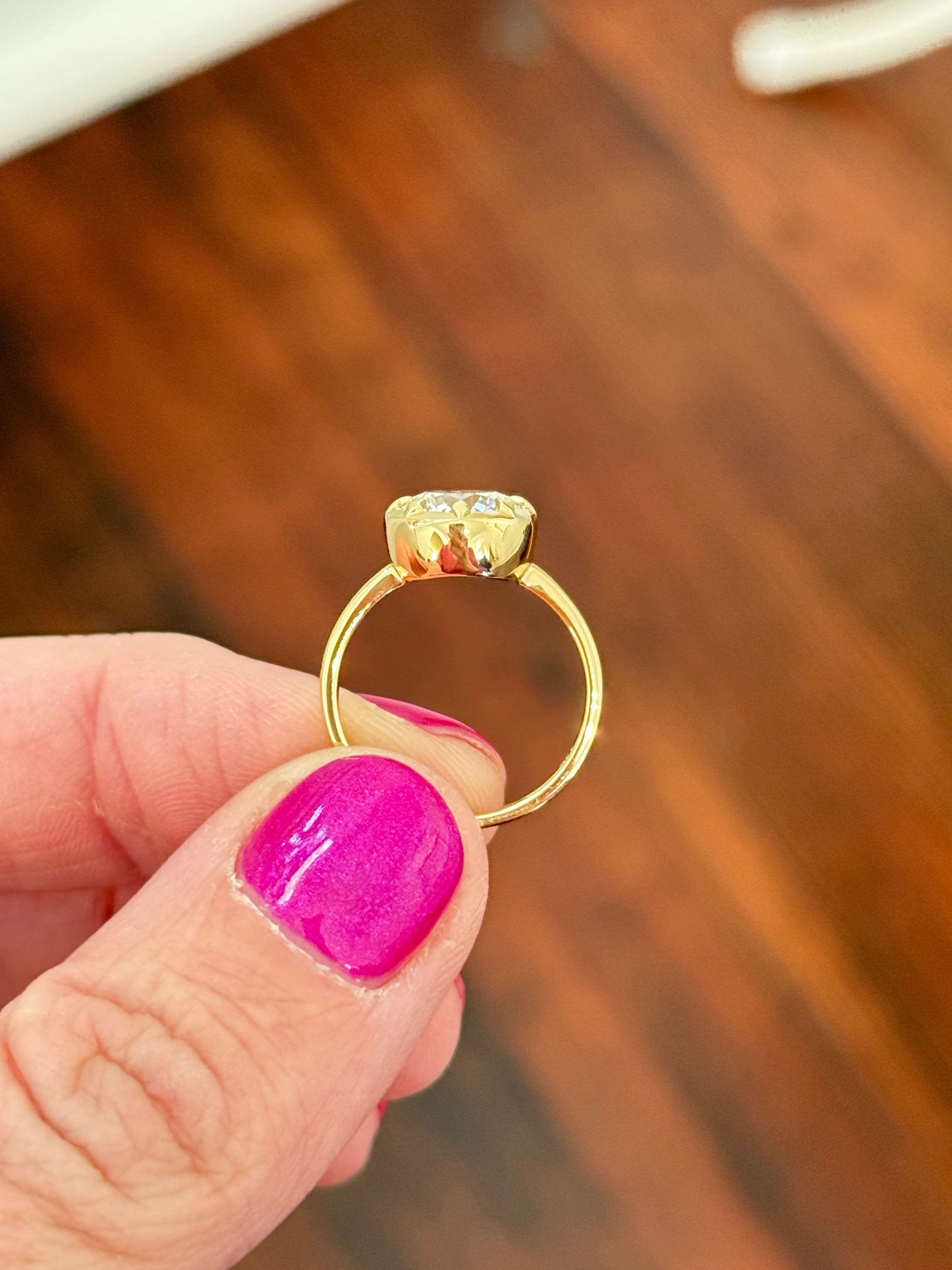 Yellow gold IGI certified 2ct round lab diamond ring