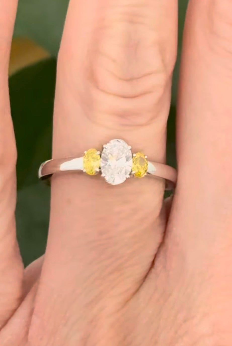 White gold 0.9ct yellow and white oval lab diamond ring