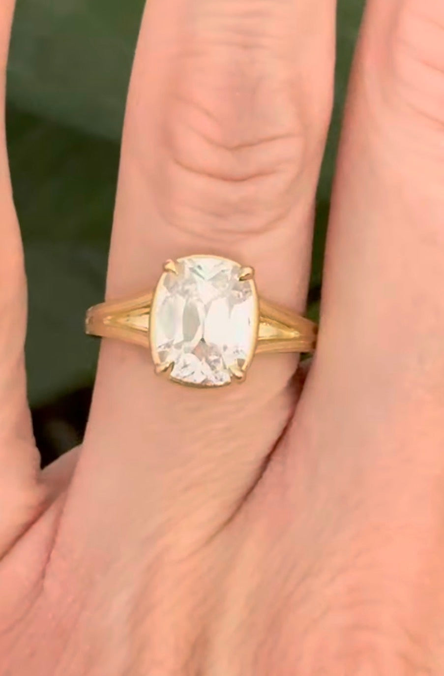 Yellow gold IGI certified 3.11ct antique cushion cut lab diamond ring