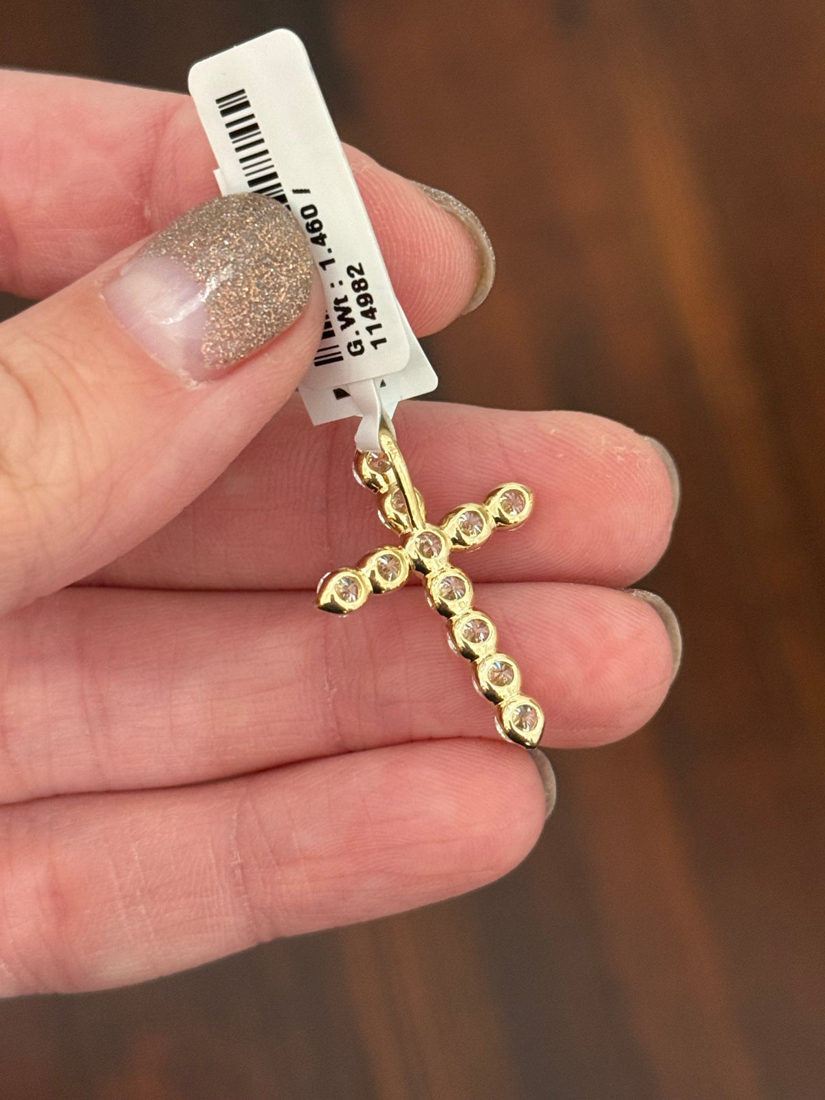 IGI certified yellow gold 1.87ct lab diamond cross pendant