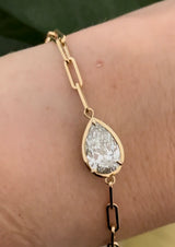 Yellow gold paperclip IGI certified 3.06ct pear shape lab diamond bracelet. Pear measures 13.24x8.22x4.82mm
