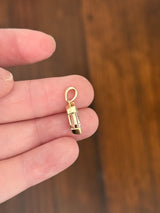 Yellow gold 1.5ct kite shape lab diamond pendant
