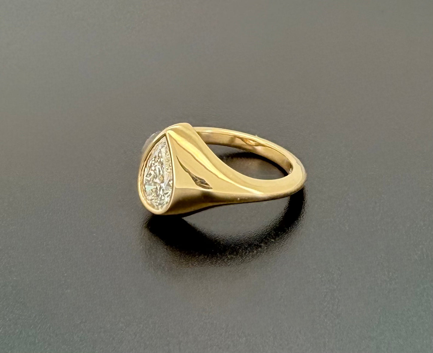 IGI-Certified 1 CT Pear Bezel Lab-Grown Diamond Ring