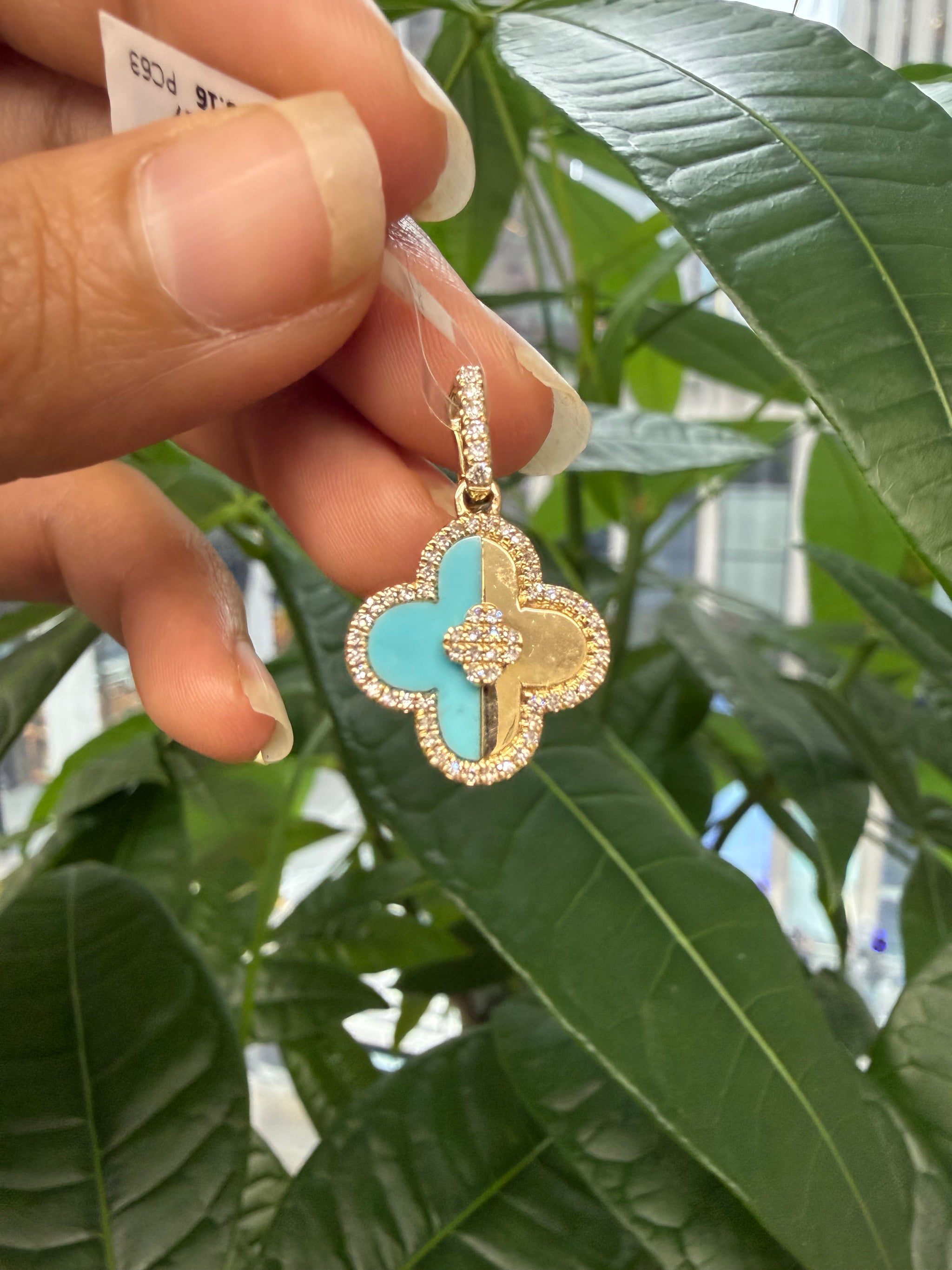 14KT Yello Gold Turquoise & DIa Colver Pendant